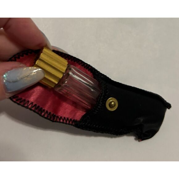 Antique Velvet Clutch Purse with Jeweled Detail and Beauty Accessories - Picture 15 of 16